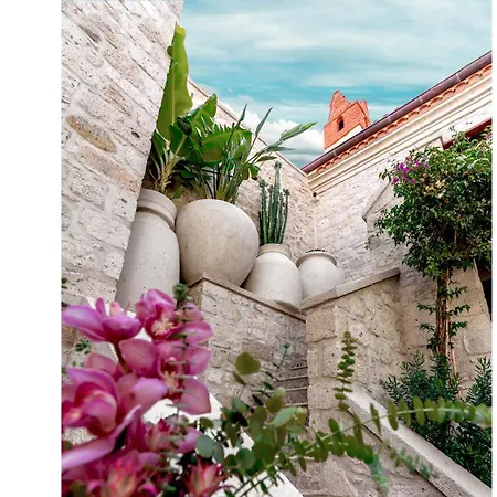 Kestelinn Отель *