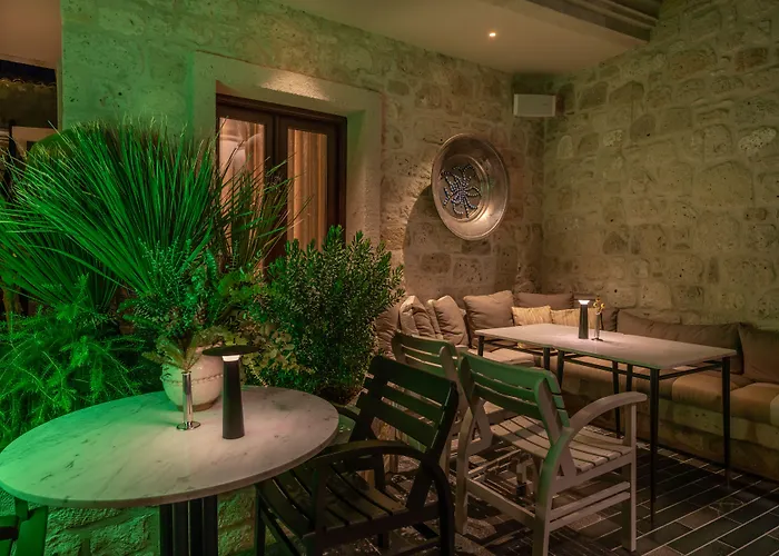 Kestelinn * אלאקאטי